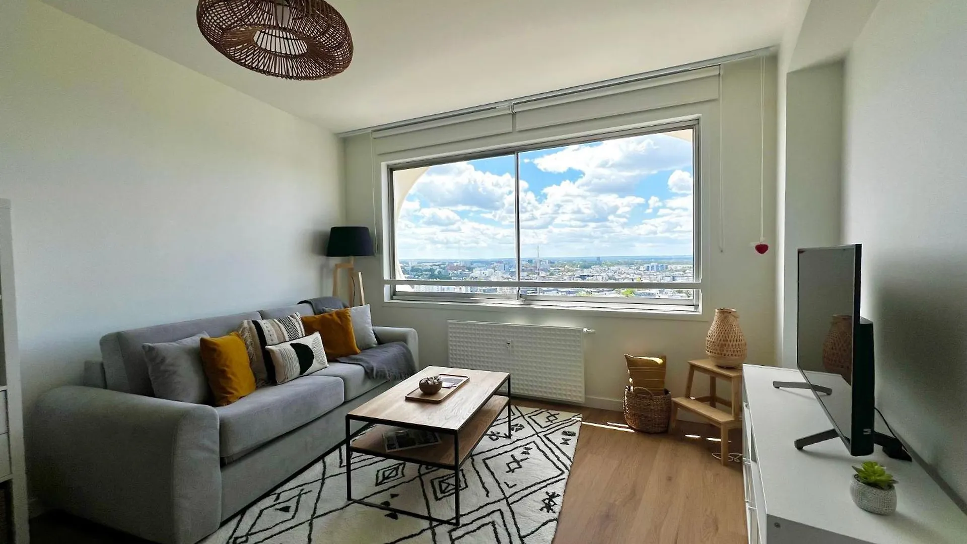 L Horizon, Rennes Centre Apartment