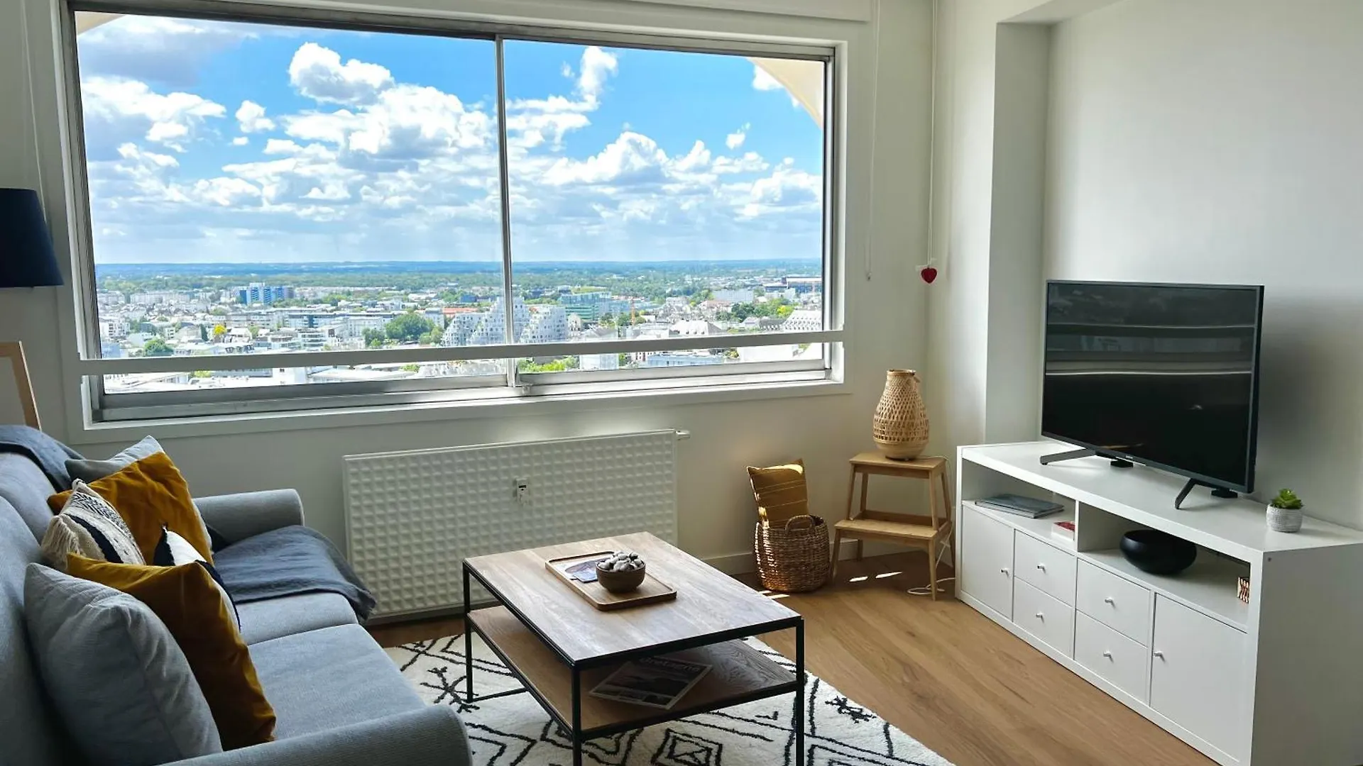 L Horizon, Rennes Centre Apartment France